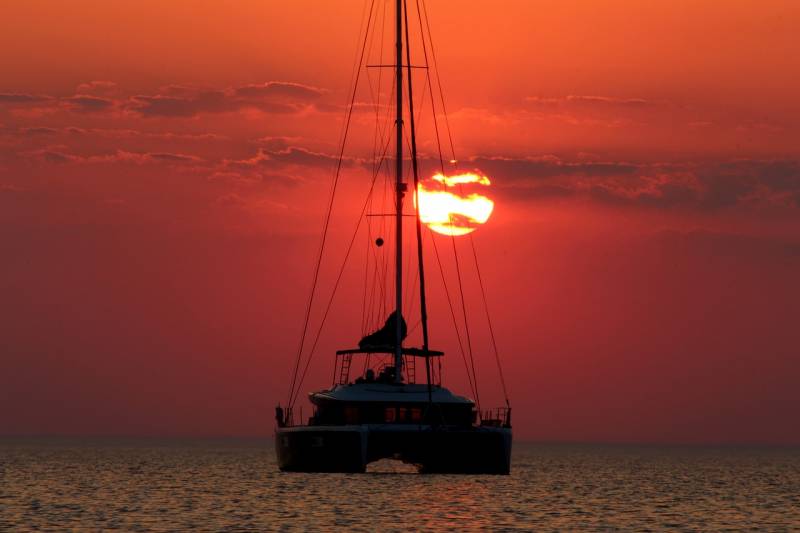 Organiser un évènement entreprise ou privé, une soirée en mer sur un catamaran à Marseille